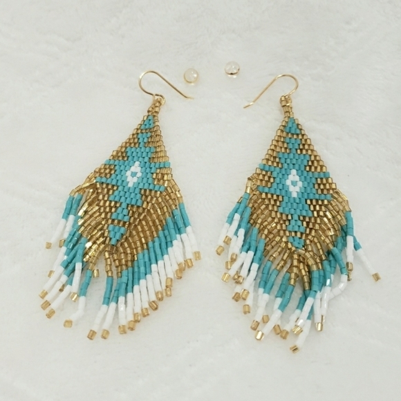 404- Beaded Earrings, long Beaded Dangle Earrings Native America Style Handmade - Picture 2 of 6